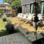 Vakantiehuis Modern House For 12 Pers! With Jacuzzi *