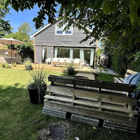 Modern House For 12 Pers! With Jacuzzi