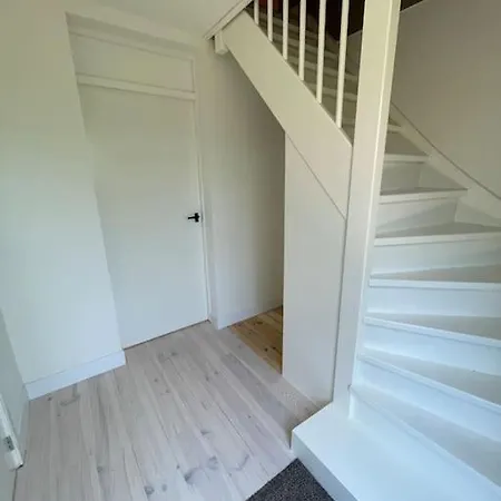 Modern House For 12 Pers! With Jacuzzi Prázdninový dům *