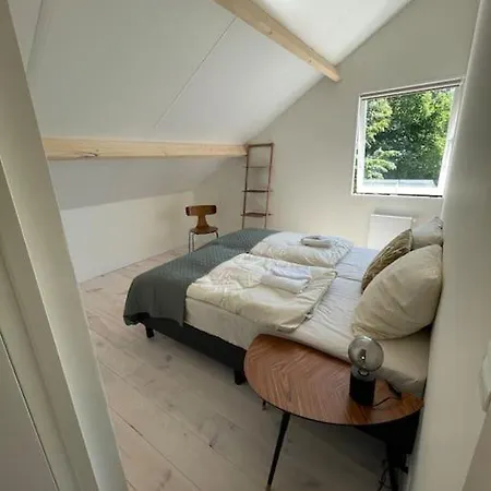 Modern House For 12 Pers! With Jacuzzi *